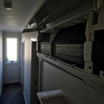 Photo jointe par Sandra E. à Issy-les-Moulineaux : Entretien de climatisation